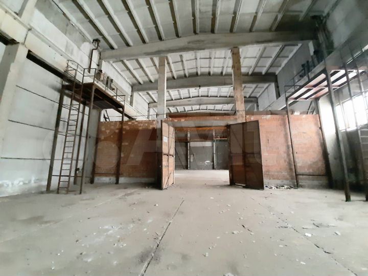 Механический завод ул.Промышленная 30000 м².Склады