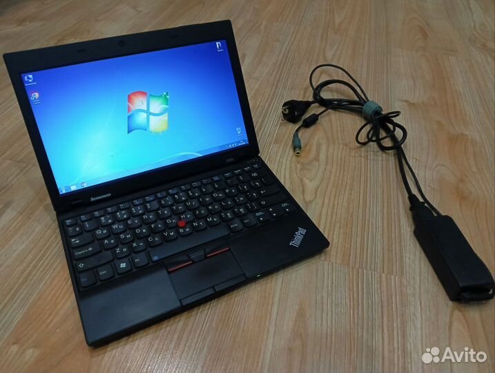 Ноутбук Lenovo Thinkpad x100e
