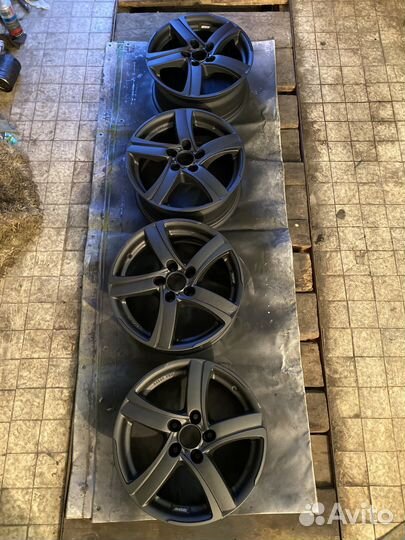 Литые диски alutec shark R16