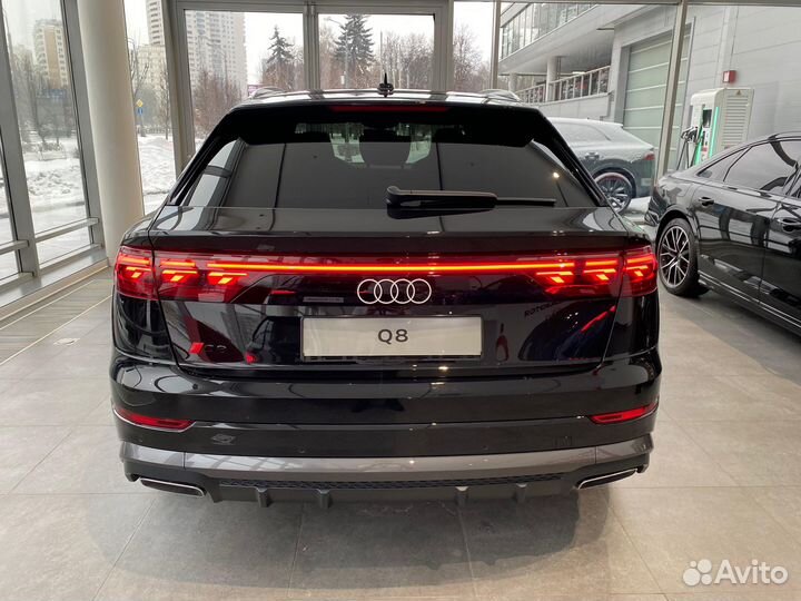 Audi Q8 3.0 AT, 2024