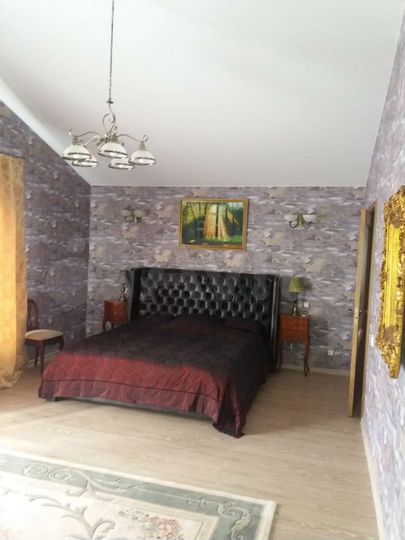 Коттедж 380 м² на участке 10,5 сот.