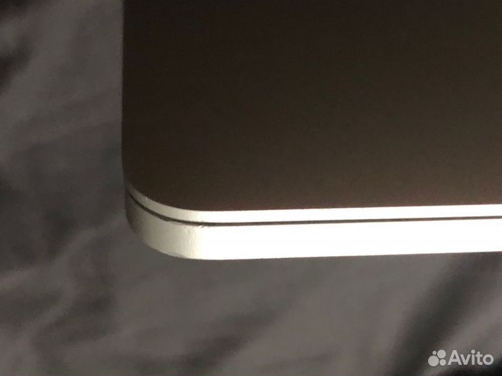 Macbook Pro 13 2019 i5 8gb touch bar