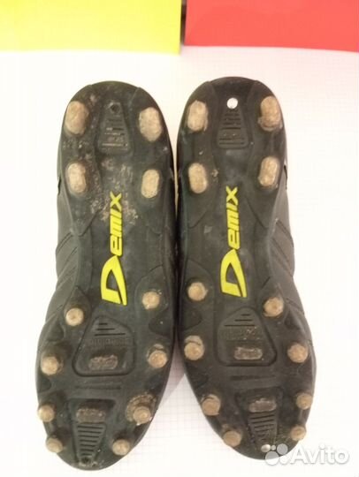 Бутсы сороконожки 35 размер