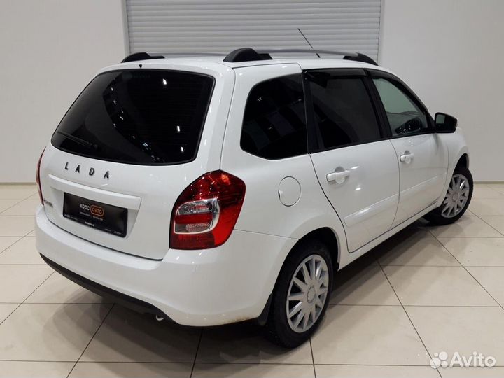 LADA Granta 1.6 МТ, 2022, 17 613 км