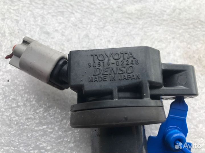 Катушка зажигания Toyota Avensis 1AZ-FSE
