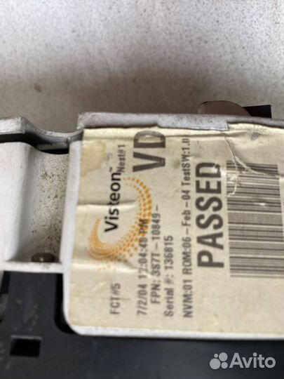 Панель приборов Ford Mondeo 3