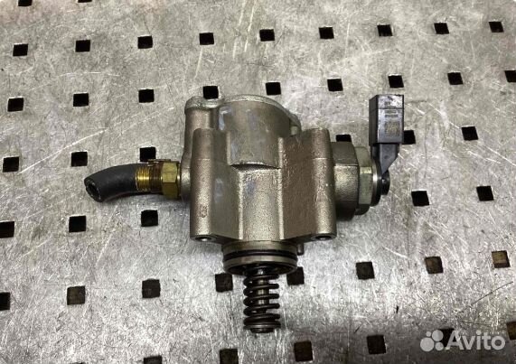 Тнвд Volkswagen Golf 2005 г 1,6 03C127025R