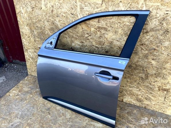 Митсубиси аутлэндер 3 Дверь водителя