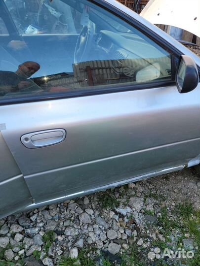 Дверь на субару импреза 1997г