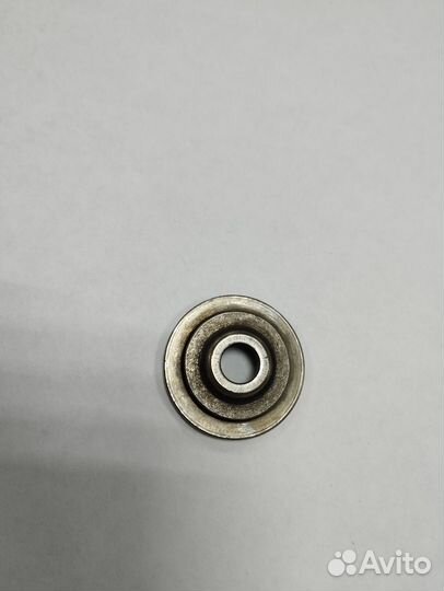 Тарелка клапана audi a8 d2 aуди а8 д2 akg 4,2