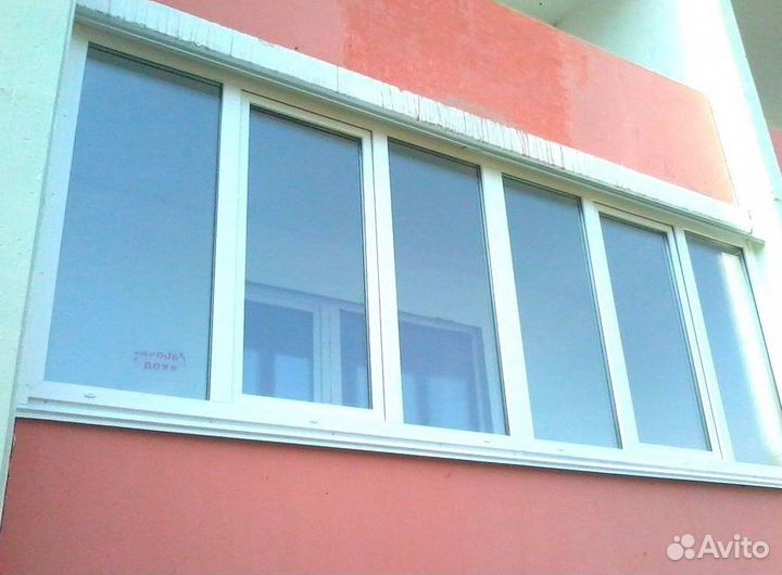 Окно в квартиру / дом / коттедж