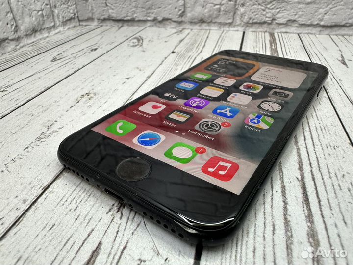 iPhone 7, 128 ГБ