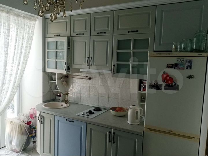 3-к. квартира, 75 м², 1/2 эт.