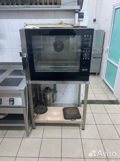 Конвекционная печь Apach на 6 уровней