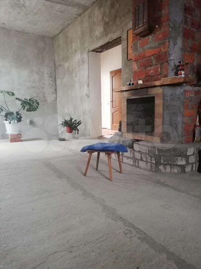 Дом 250 м² на участке 7 сот.