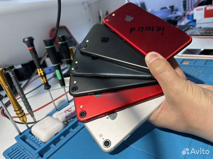 Продам iPhone 6s на Запчасти