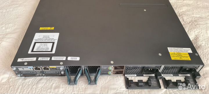 Коммутатор Cisco catalyst WS-3750X-24T-S