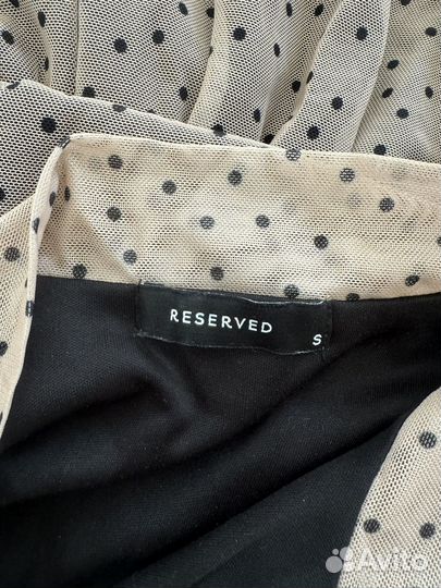 Платье в горошек reserved