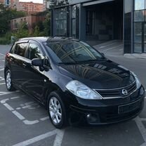 Nissan Tiida 1.6 AT, 2011, 220 000 км, с пробегом, цена 870 000 руб.