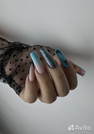 Маникюр и педикюр