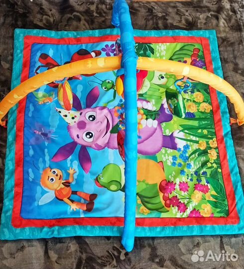 Развивающий коврик