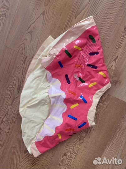 Плавательный круг