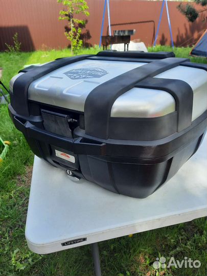 Koфр Givi TRK 52л