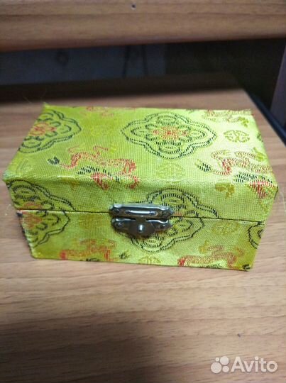 Два стальных музыкальных шарика