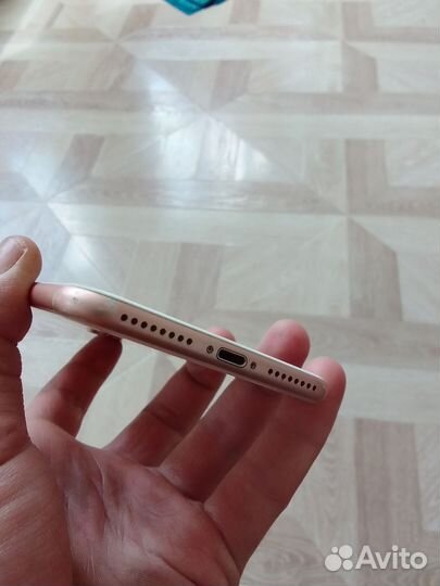 iPhone 8 Plus, 64 ГБ