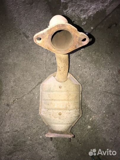 Банка глушителя Ford Focus 1 2.0 zetek 1998-2005