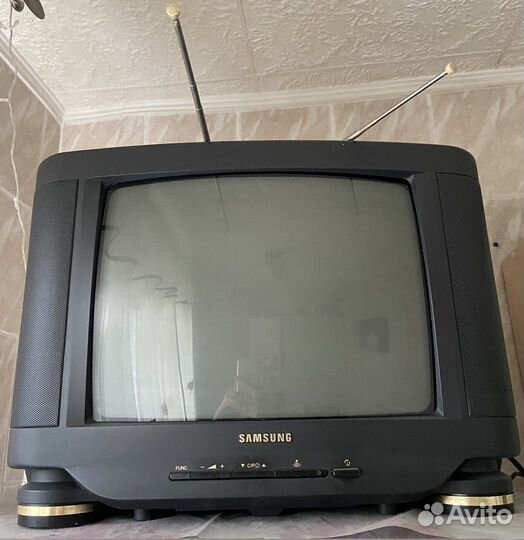 Телевизор samsung