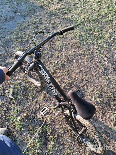 Трюковой велосипед bmx