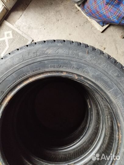 Bridgestone Blizzak Revo1 165/70 R14 81Q