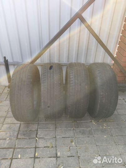 Goodyear EfficientGrip 205/60 R16 92W