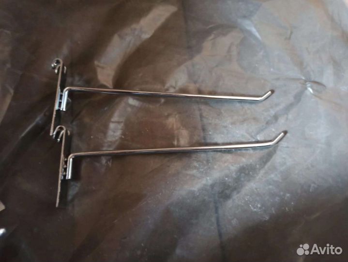 Крючки для экономпанелей