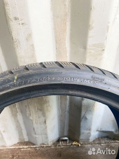 Hankook Winter I'Cept Evo2 W320B 285/30 R22 101W