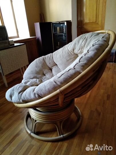 Кресло качалка из ротанга с подушкой Папасан