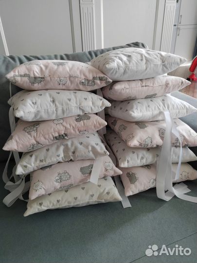 Бортики на кроватку новые