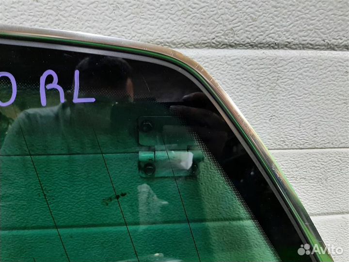 Стекло багажника левое volkswagen Touareg (7L) 20