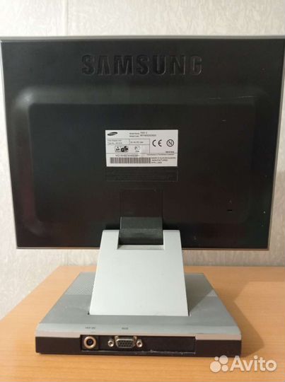 Монитор Samsung 152s
