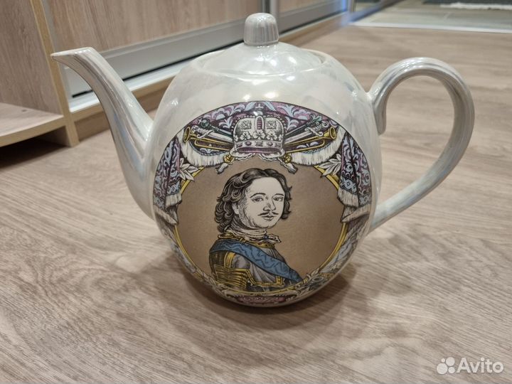 Чайник заварной с символикой Петра 1