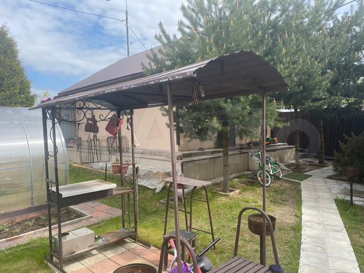 Дом 190 м² на участке 11 сот.