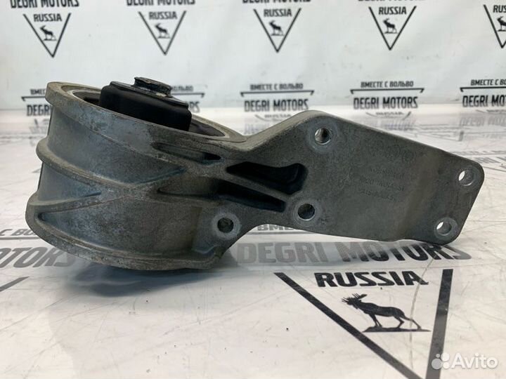 Пoдушкa рaздaточнoй коробки Rаnge Rоvеr L322 4.2