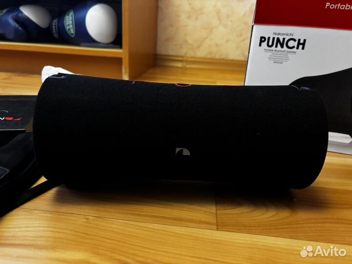 Блютуз колонка nakamichi punch black