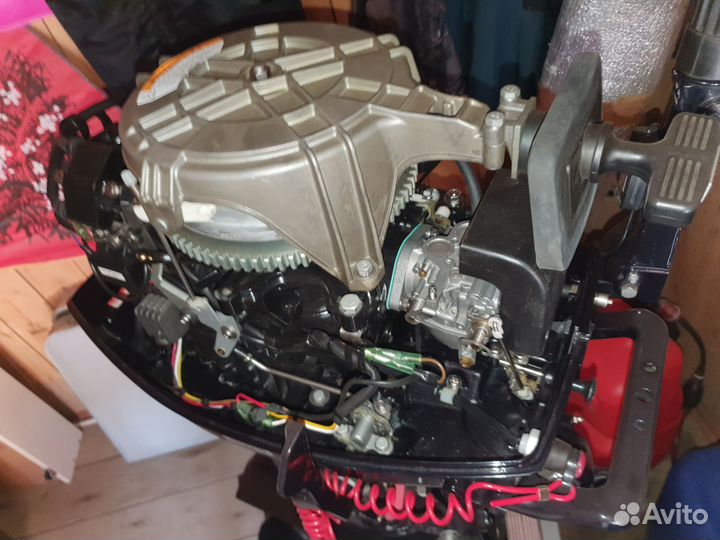 Лодочный мотор