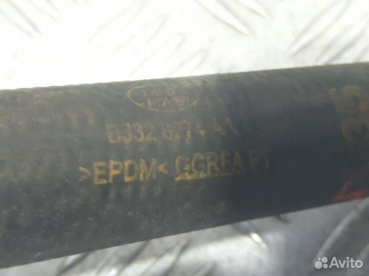 Б/У Патрубок#001