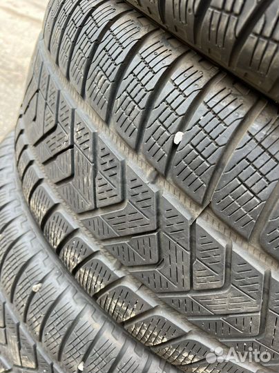 Pirelli Scorpion Winter 265/60 R18