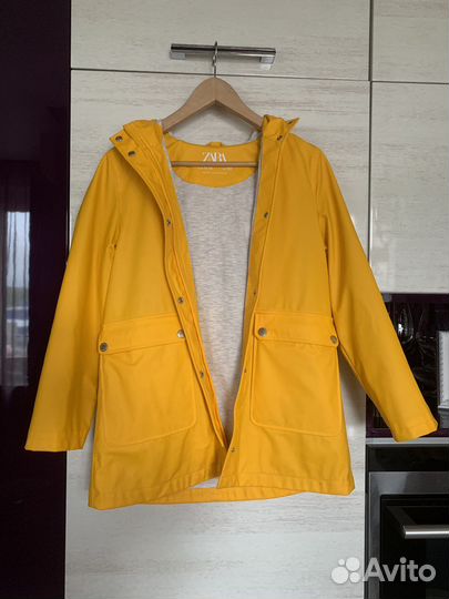 Zara. Дождевик, парка, плащ. Рост 152