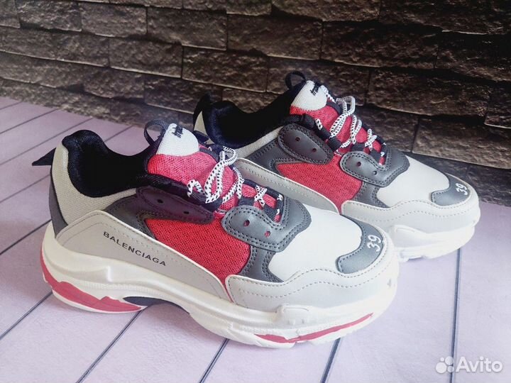 Кроссовки Balenciaga Triple S