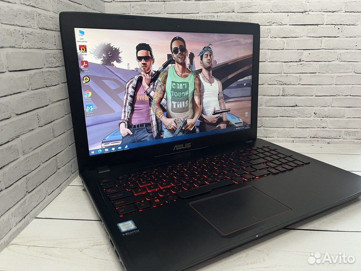 Игровой ноутбук Asus ROG I5/FHD/2видеокарт/8Gb/SSD